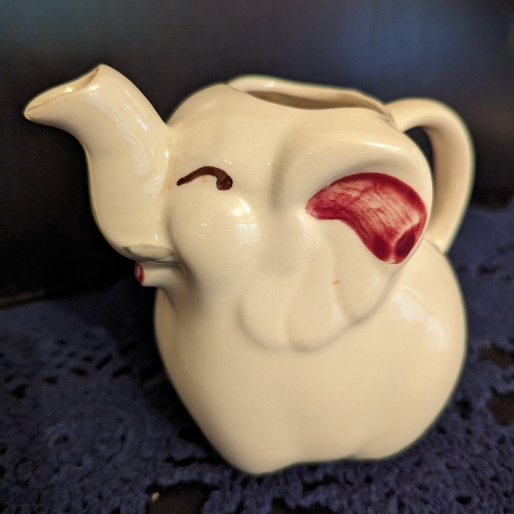 Antique Shawnee Pottery, 1940's Little Elephant Creamer.
